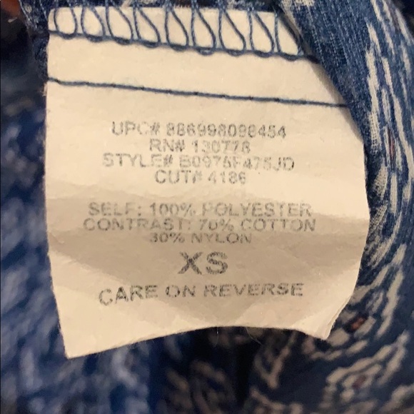 About A Girl Blue, White Patterned Lace Tank Top - Picture 6 of 6